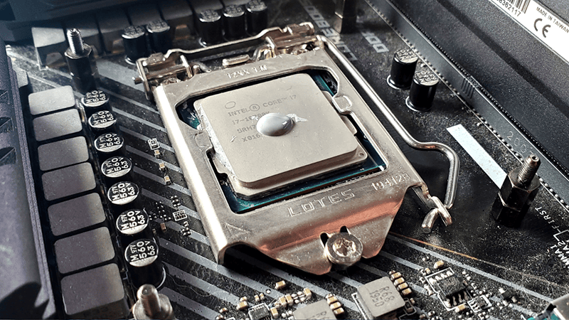 Applying thermal paste to CPU: Step-by-Step Guide